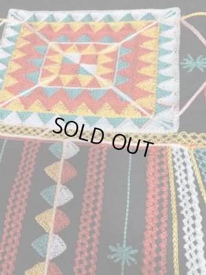 画像9: シーワ刺しゅう風オフショルダーガラベーヤ