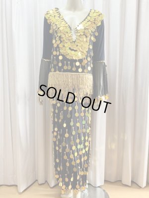 ベルトはフォークロア衣装との相性も◎