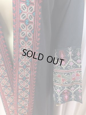 画像5: クロスステッチのベドウィン風前開きアバーヤ（ミシン刺しゅう）