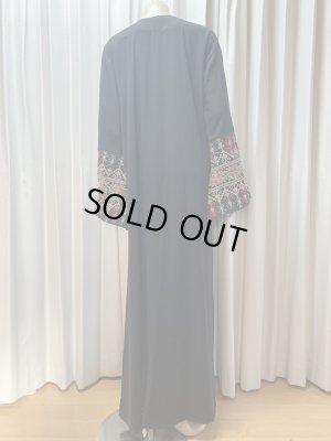 画像4: クロスステッチのベドウィン風前開きアバーヤ（ミシン刺しゅう）