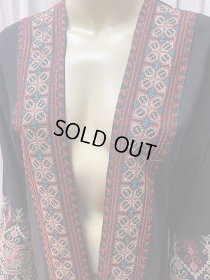 画像2: クロスステッチのベドウィン風前開きアバーヤ（ミシン刺しゅう）