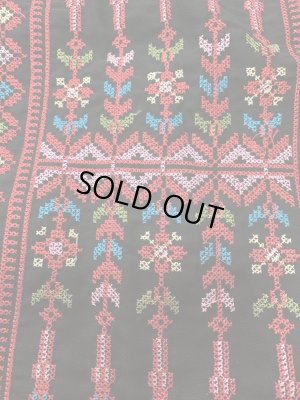 画像7: クロスステッチのベドウィン風前開きアバーヤ（ミシン刺しゅう）