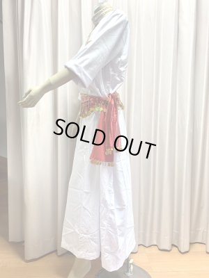 画像6: 20％OFF　白バラディ、スタンドカラーガラベーヤ(ヒップ＆ヘッドスカーフ付き)Lサイズ