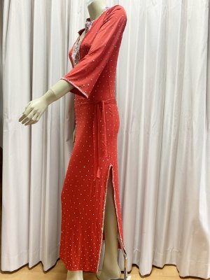 画像4: スタンドカラー・クリスタル付きバラディドレス(長袖）