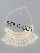 フォークロアネックレス