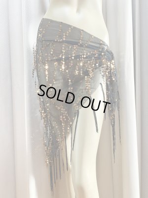 画像4: 頭に巻いてもOK！スパンコール付きトライアングルスカーフ