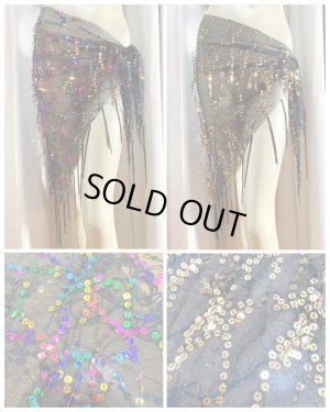 画像1: 頭に巻いてもOK！スパンコール付きトライアングルスカーフ