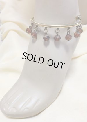 カラーは異なります