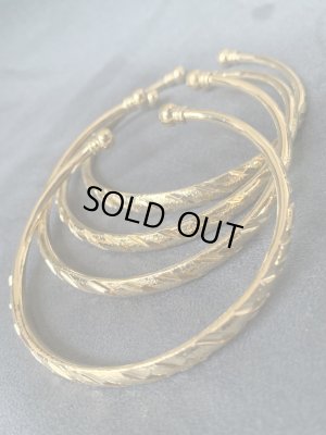 画像2: C型バングル4セット(ゴールド)