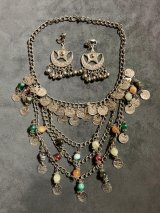 ベドウィン＆トライバル　シルバーネックレス（イヤリング付き）