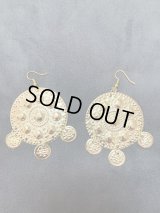フォークロアピアス