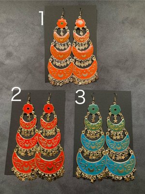 画像1: アンティークパーツ三日月ピアス（Lサイズ）