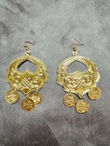 オリエンタルモチーフピアス