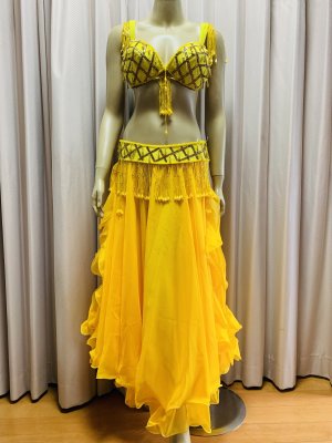 ※こちらのスカートは別売りです