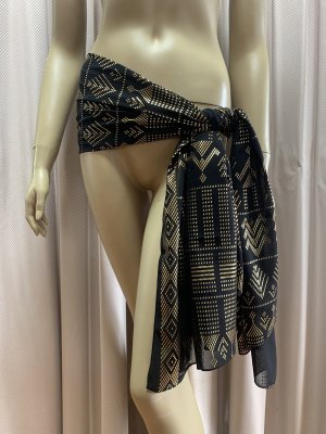 カラーは異なります