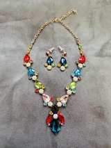 マルチカラークリスタルネックレス＆ピアスセット