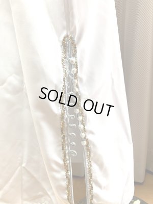 画像7: Hanine特注　白バラディラインストーン付きガラベーヤ(145cm丈・身幅55cm)