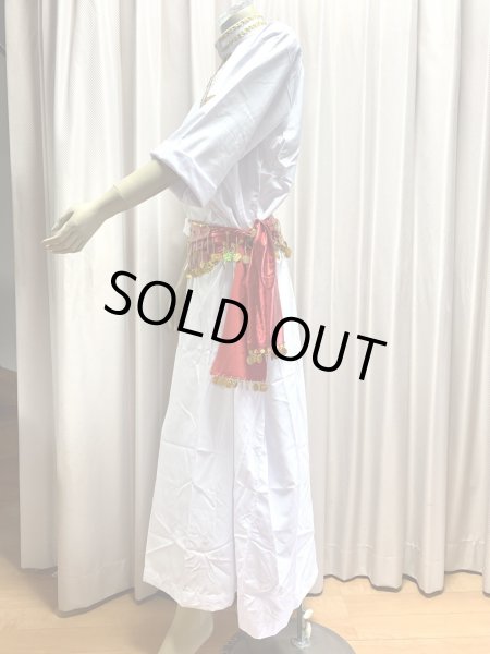 画像6: 20％OFF　白バラディ、スタンドカラーガラベーヤ(ヒップ＆ヘッドスカーフ付き)Lサイズ (6)