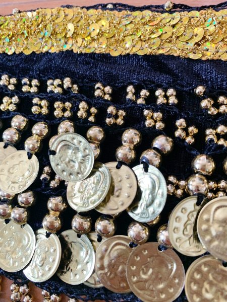 画像15: 頭に巻いてもOK！コインヒップスカーフ (15)