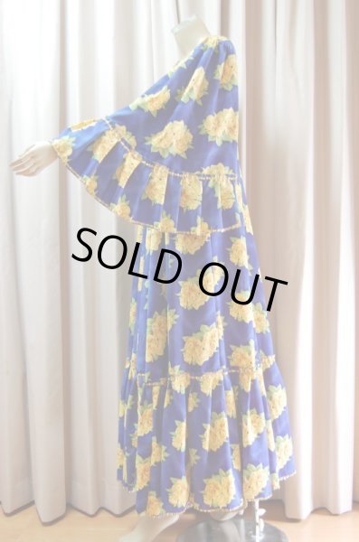 画像4: 花柄ファラーヒガラベーヤ(ポンポンスカーフ付き） (4)