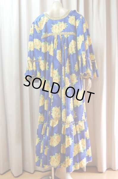 画像5: 花柄ファラーヒガラベーヤ(ポンポンスカーフ付き） (5)