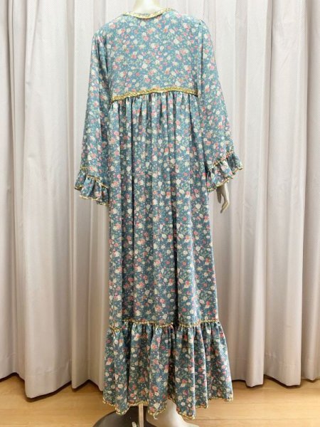 画像7: ファッラーヒ花柄ガラベーヤ(シルクベール付き） (7)