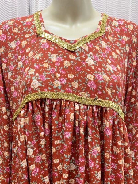 画像3: ファッラーヒ花柄ガラベーヤ(シルクベール付き） (3)