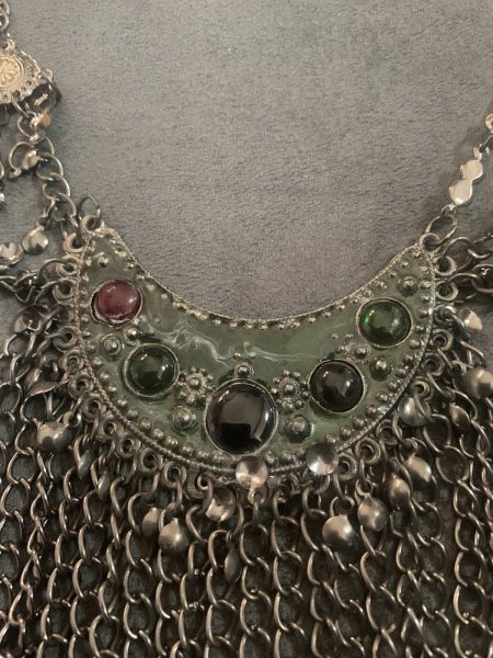 画像3: 三日月モチーフベドウィンネックレス（ブラックメタル） (3)