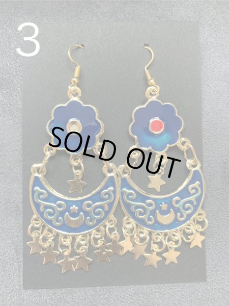 画像4: アンティークパーツ三日月ピアス（Ｓサイズ） (4)