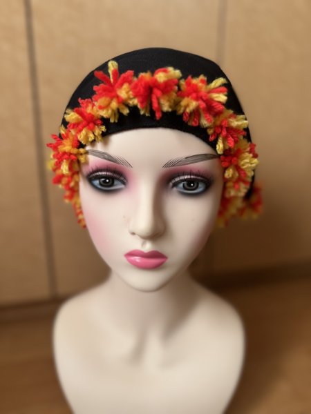 画像2: バラディ用ポンポン付き三角スカーフ (2)