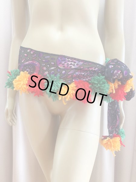 画像1: ポンポン付きオリジナルヒップスカーフ (1)