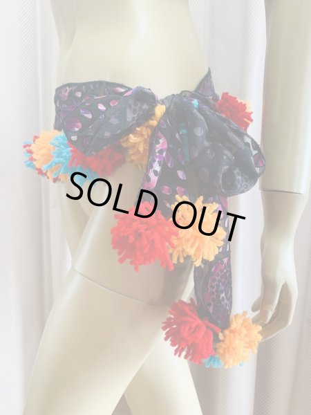 画像3: ポンポン付きオリジナルヒップスカーフ (3)