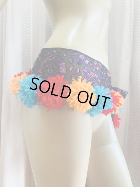 画像2: ポンポン付きオリジナルヒップスカーフ (2)