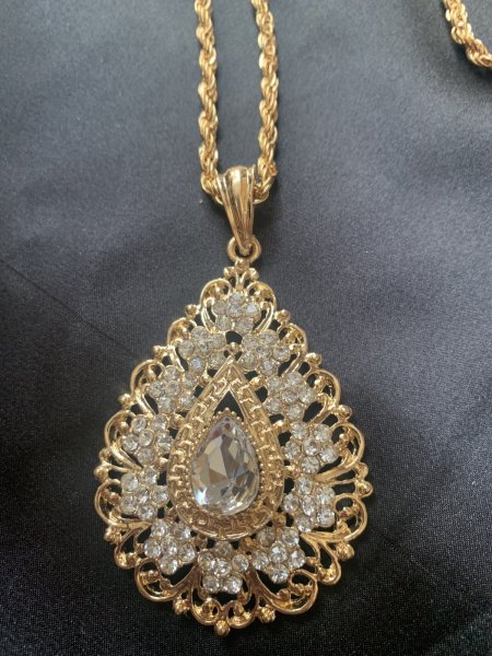 画像6: しずくクリスタルペンダント（ピアスセットor単品） (6)