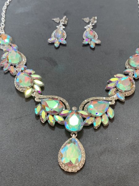 画像3: クリスタルネックレス＆ピアスセット (3)