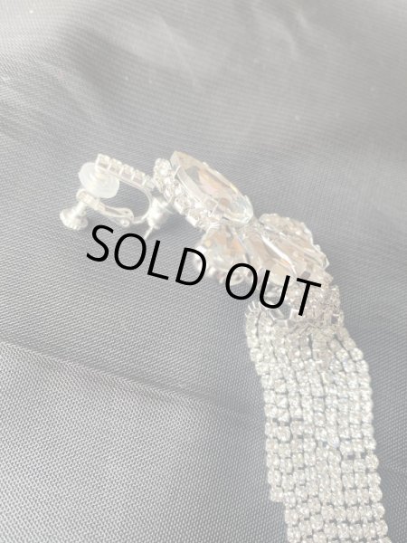 別売りのコンバーターでイヤリングにできます