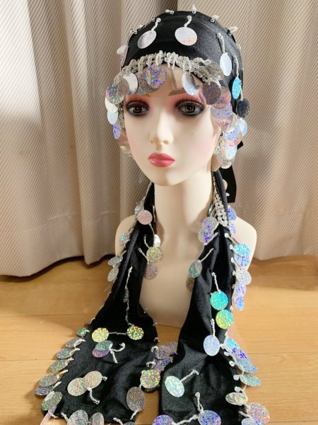 カラーは異なります